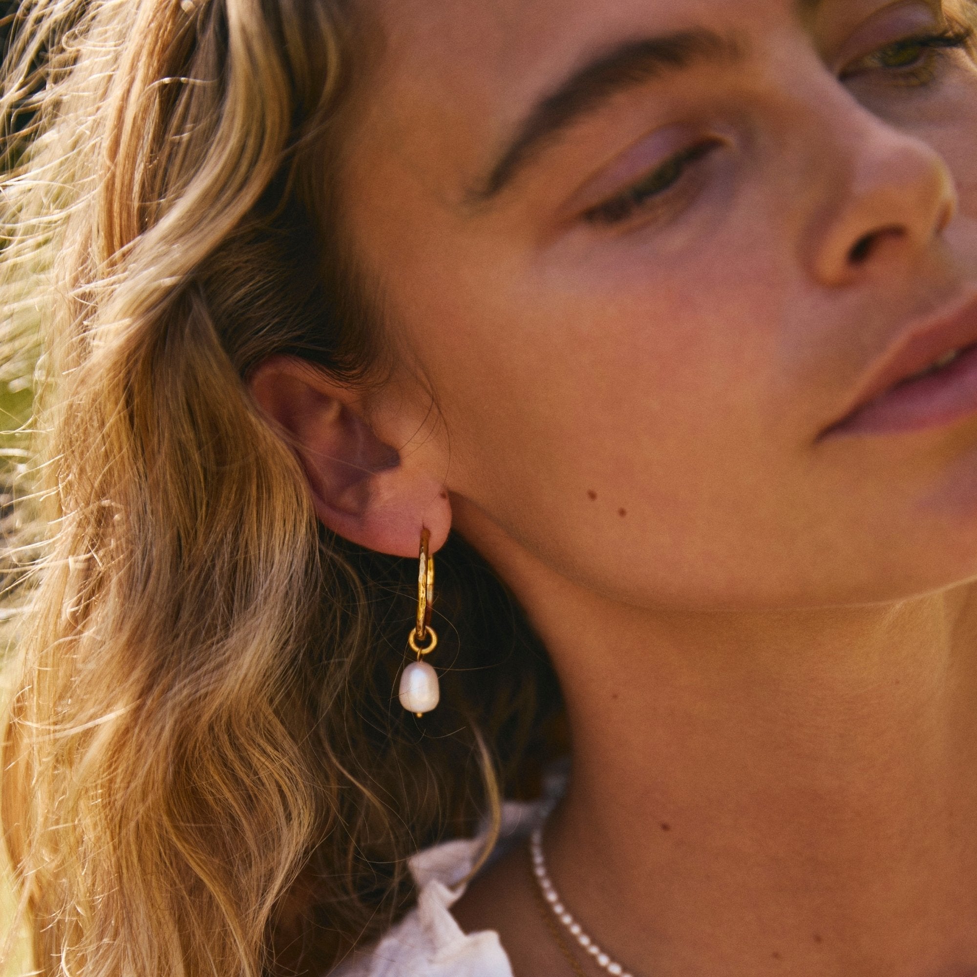 Gold Molten Midi Hoops 20mm