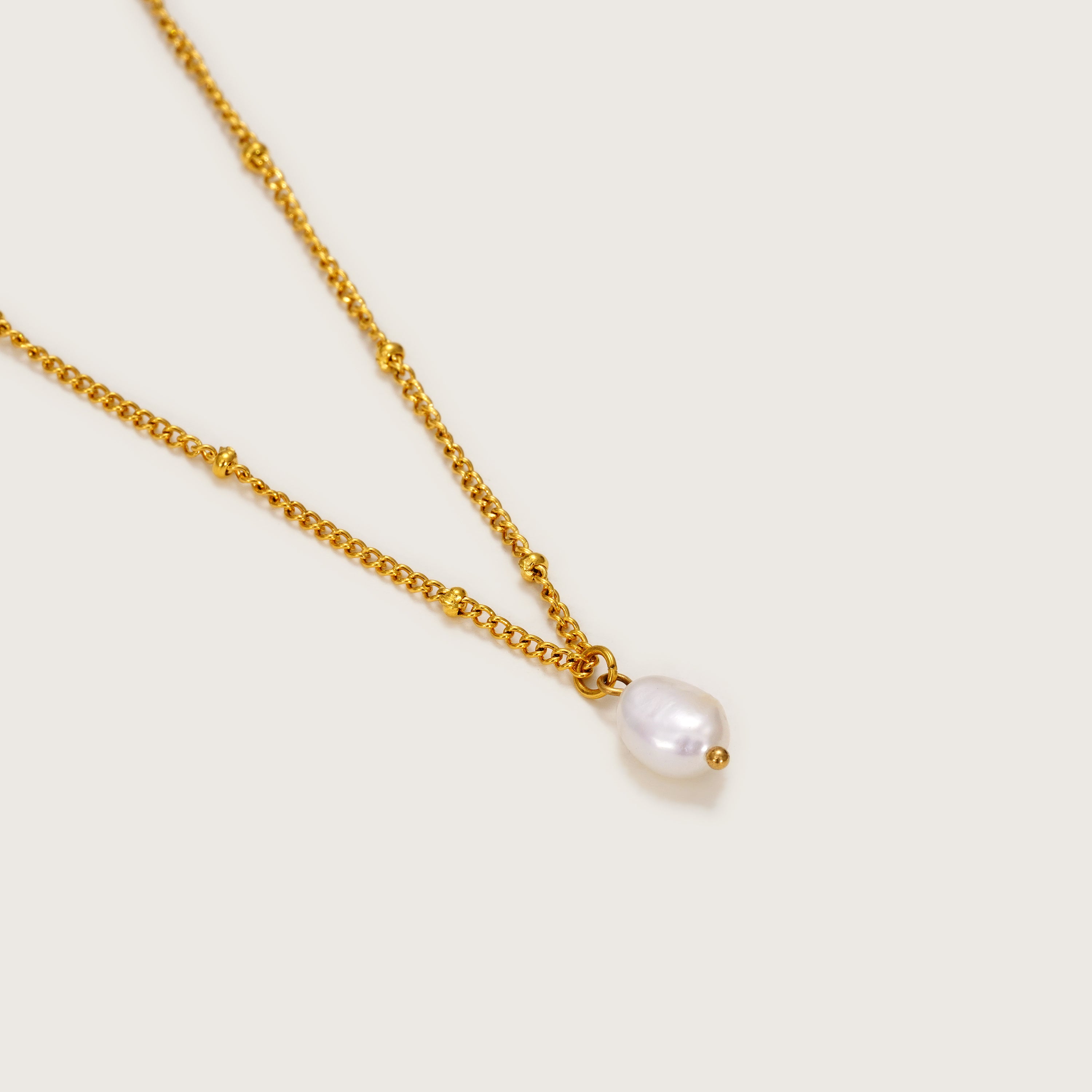 Gold Pearl Pendant Necklace