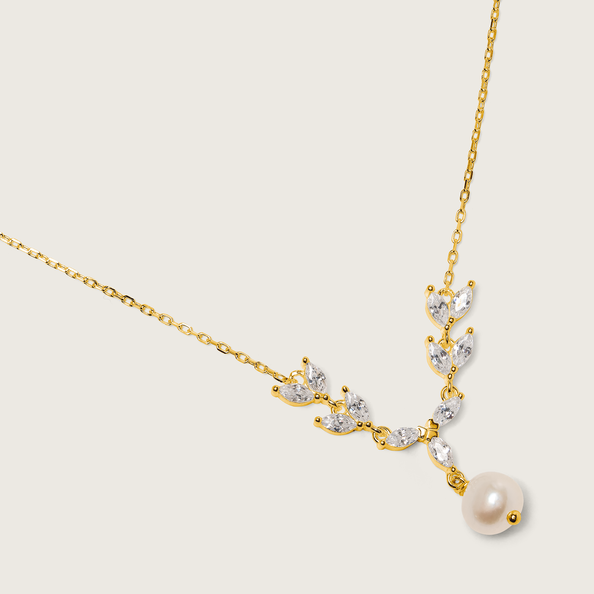 EmilysWorld Gold Evervine Pearl Necklace
