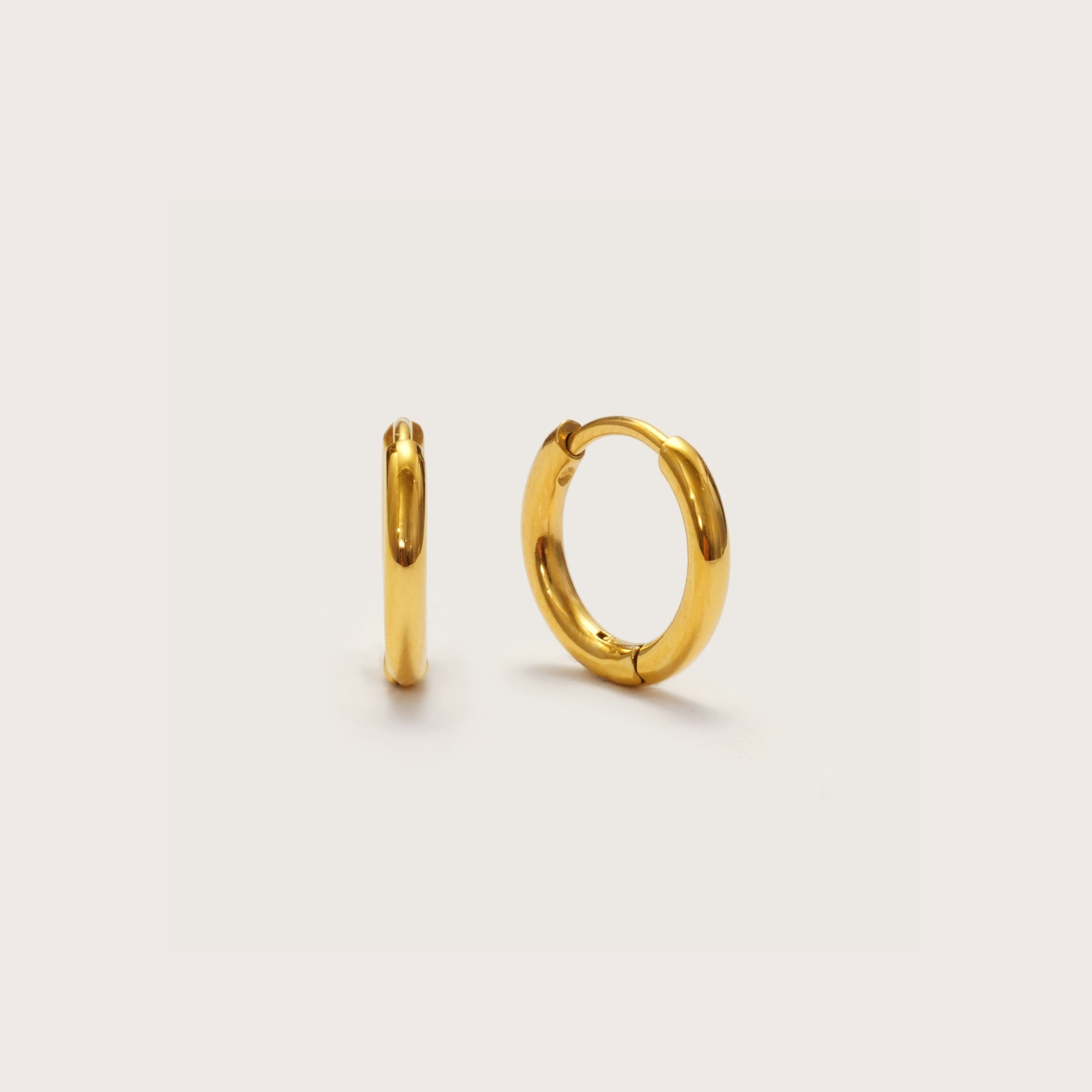 Gold Ultimate Huggies 8mm