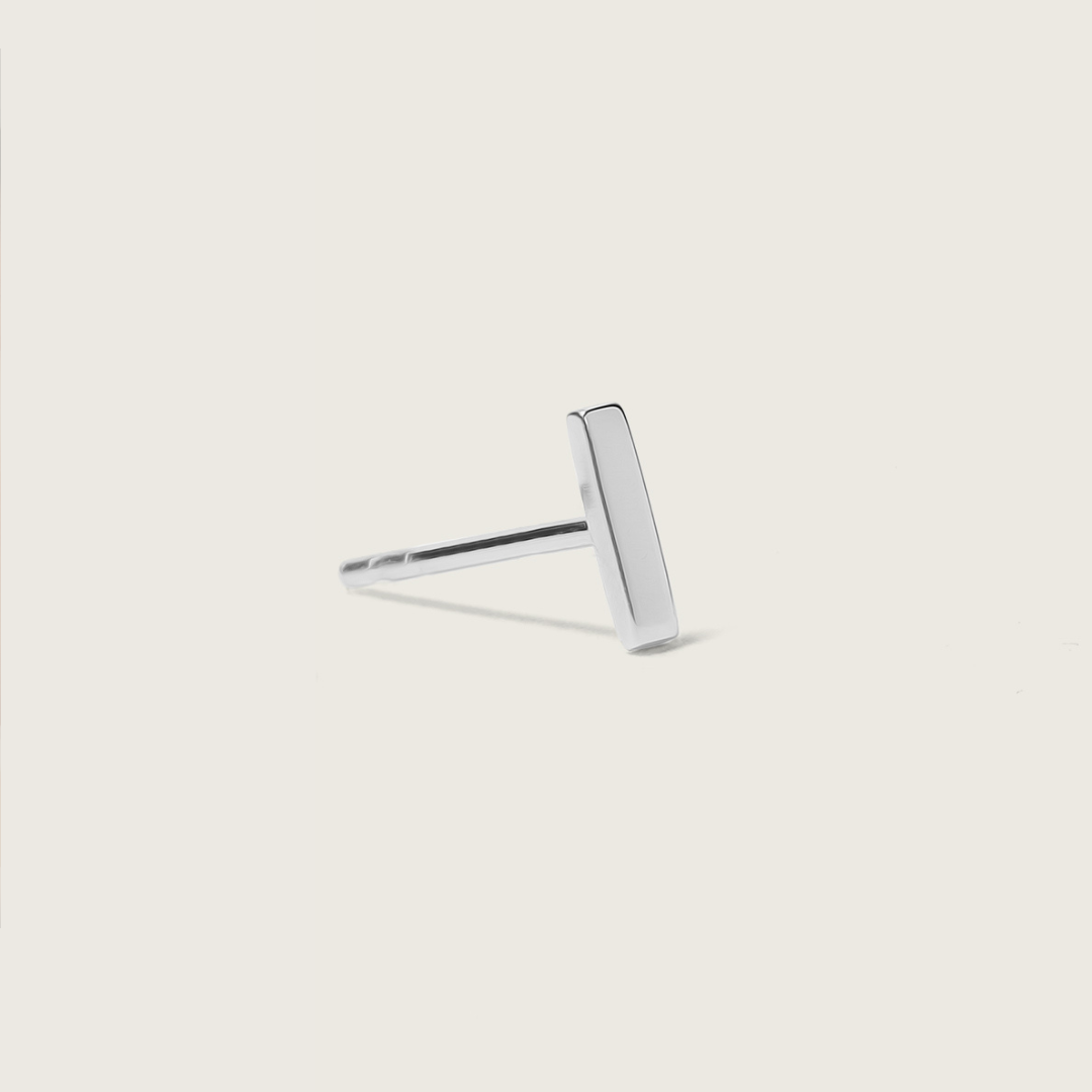 Silver Single Linear Stud Earring