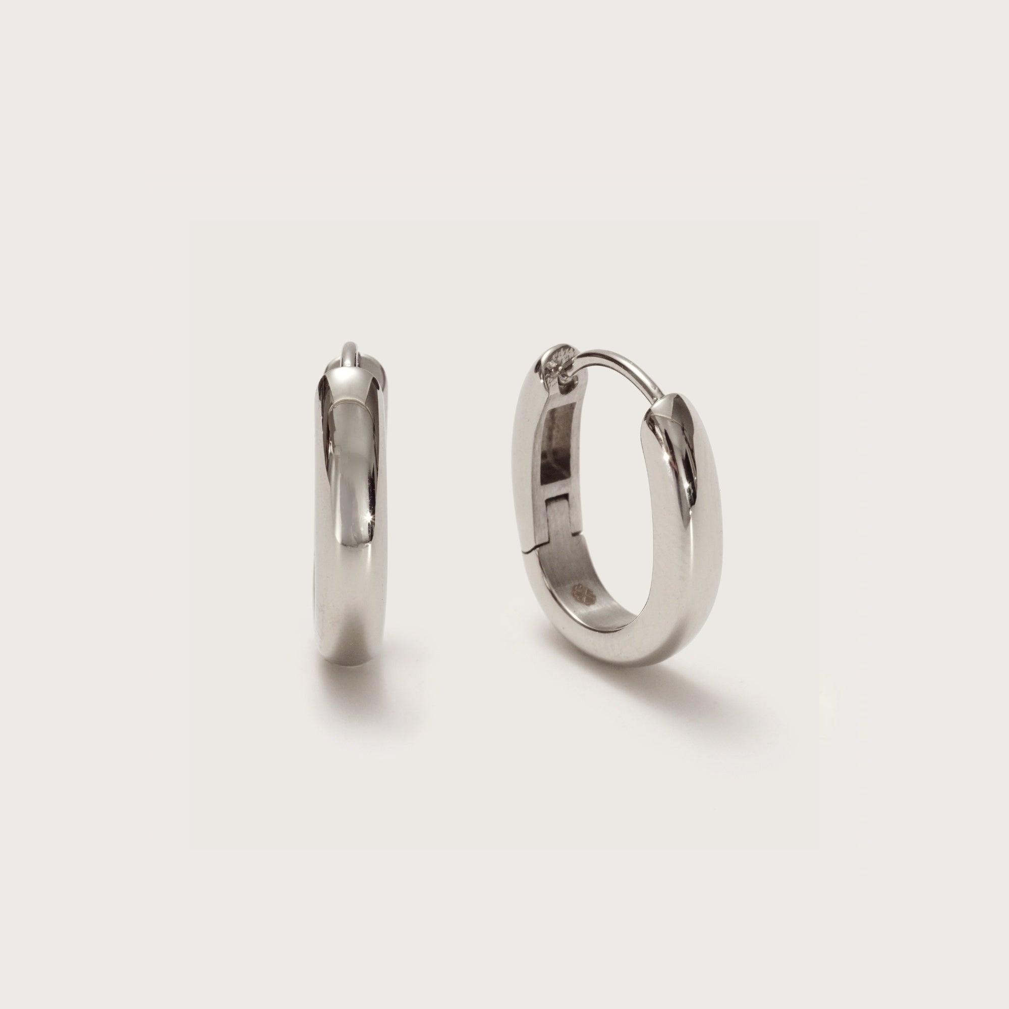 Silver Oval Huggies