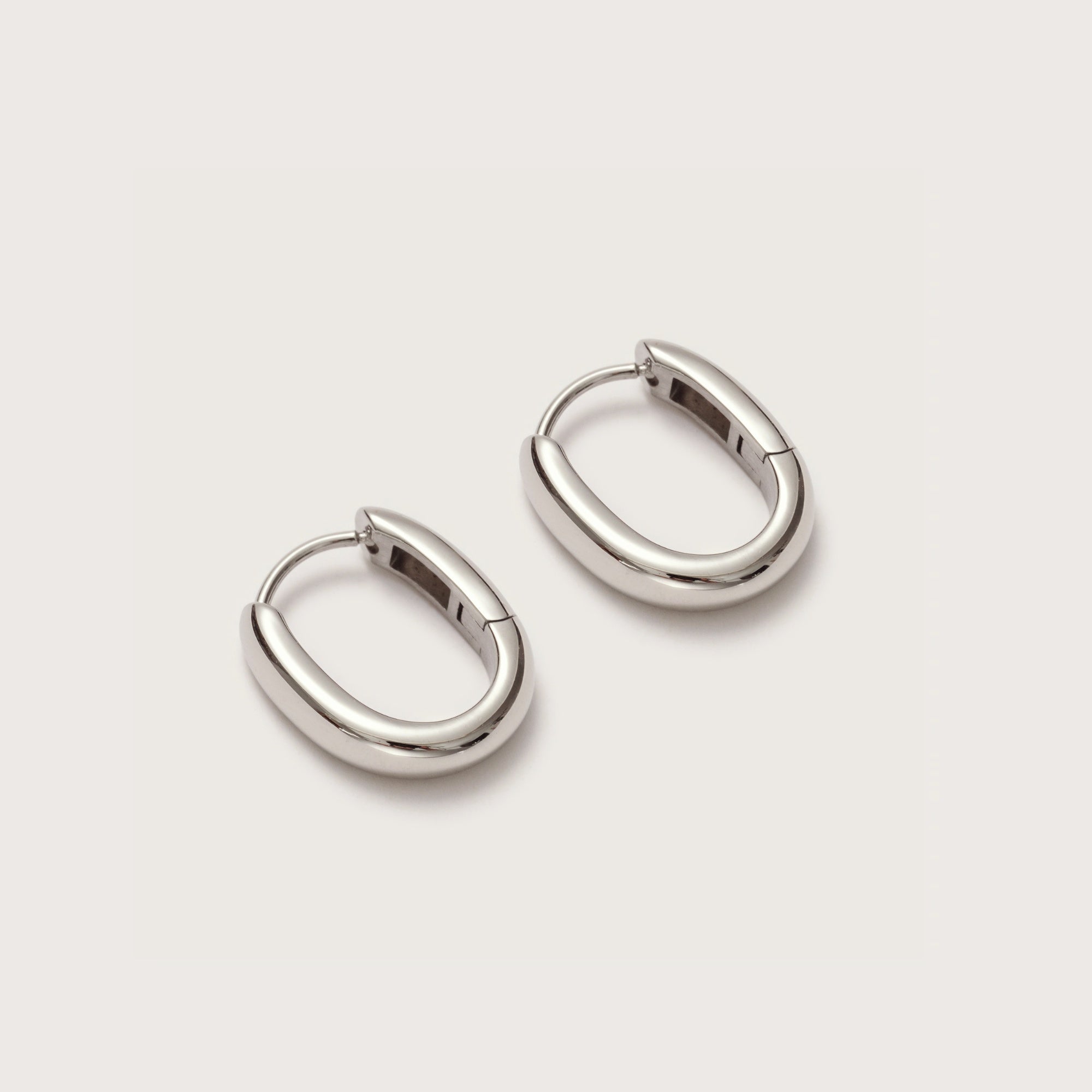 Silver Oval Huggies