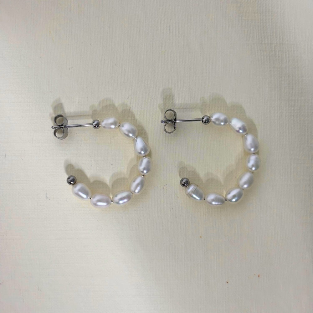 Sample Sale Silver Cala Pearl Hoops (Waterproof)