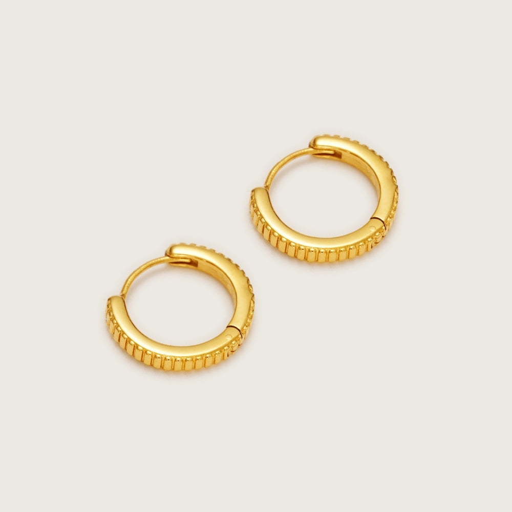 Gold Pleated Huggies