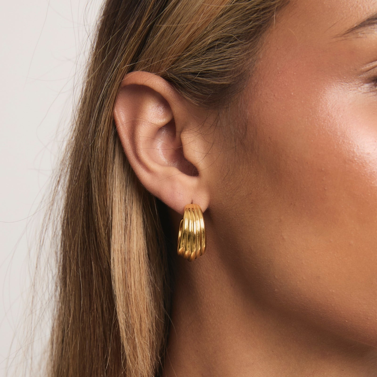 Gold Dune Hoops – alternate view