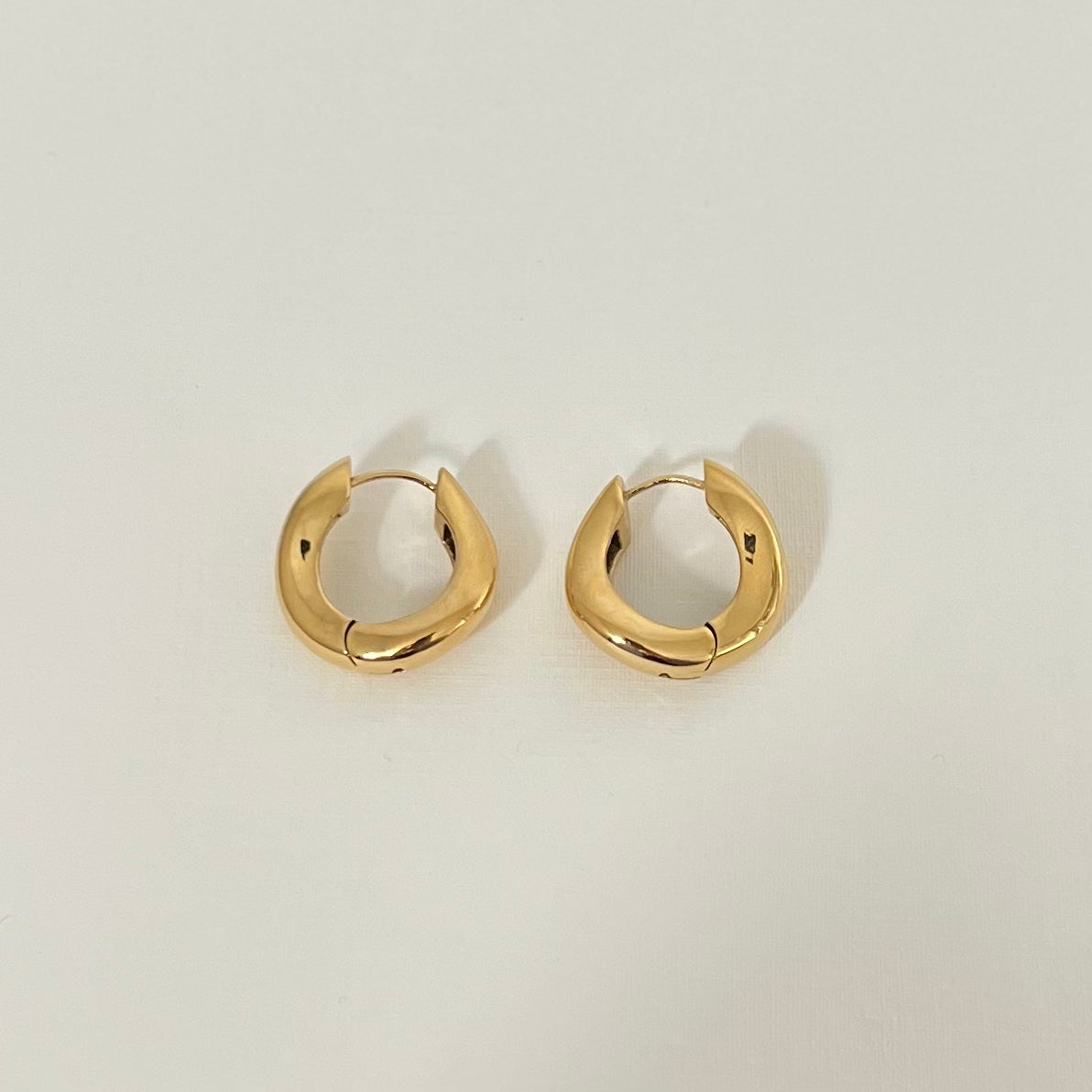 Sample Sale Gold Wave Hoops (Waterproof)