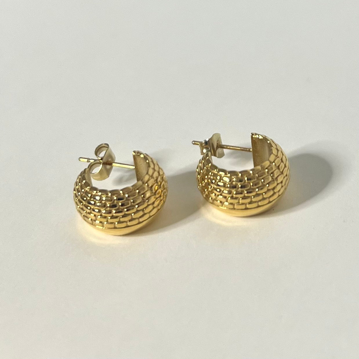 Sample Sale Gold Small Woven Hoops (Waterproof)
