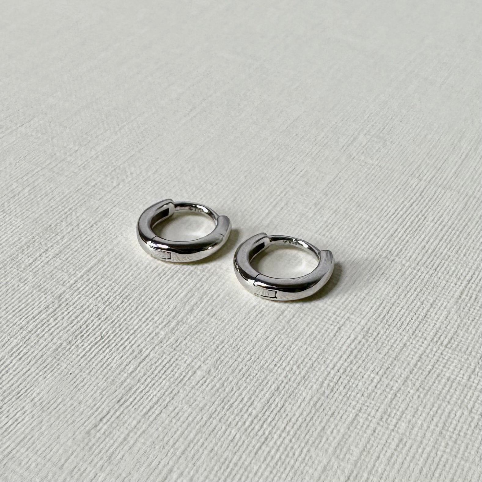 Sample Sale Silver 6mm Clickers (Sterling Silver)