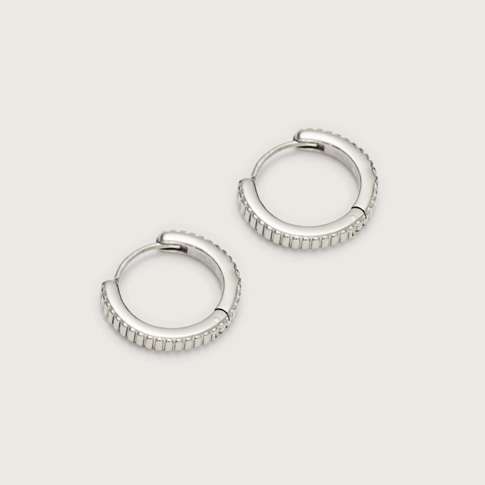 Silver Pleated Huggies