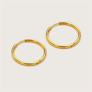 Gold Ultimate Midi Hoops 20mm - Pre-order Lifestyle