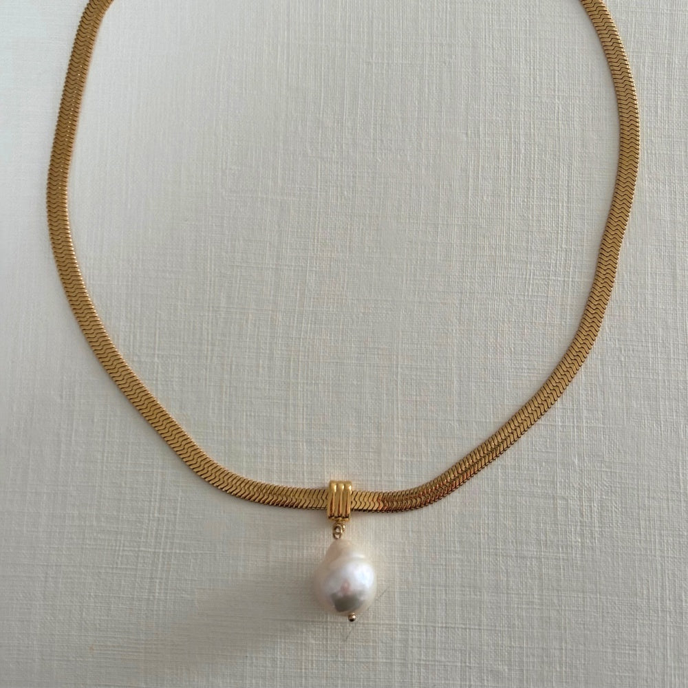 Sample Sale Gold Snake Baroque Pearl Necklace (waterproof)