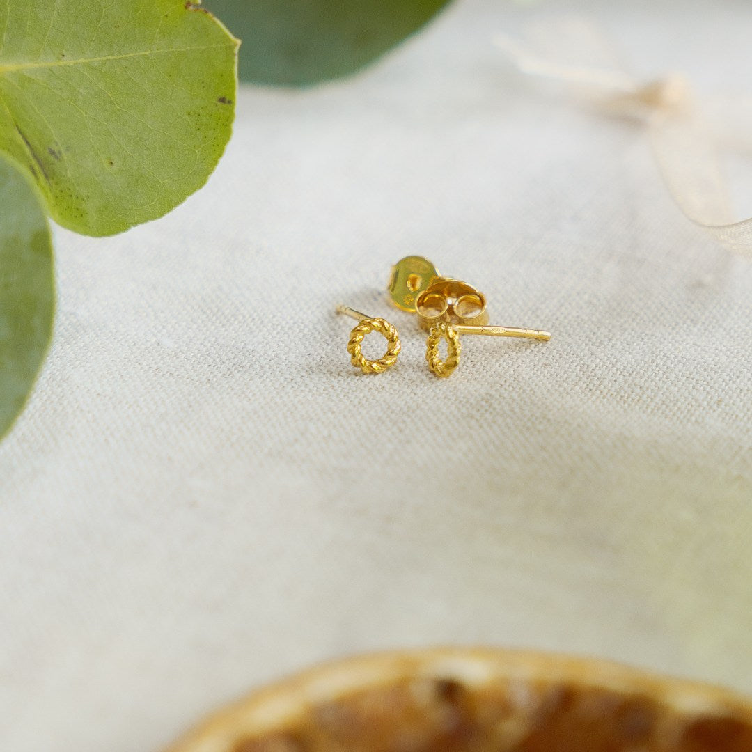 Gold Enlaced Circle Stud Earrings