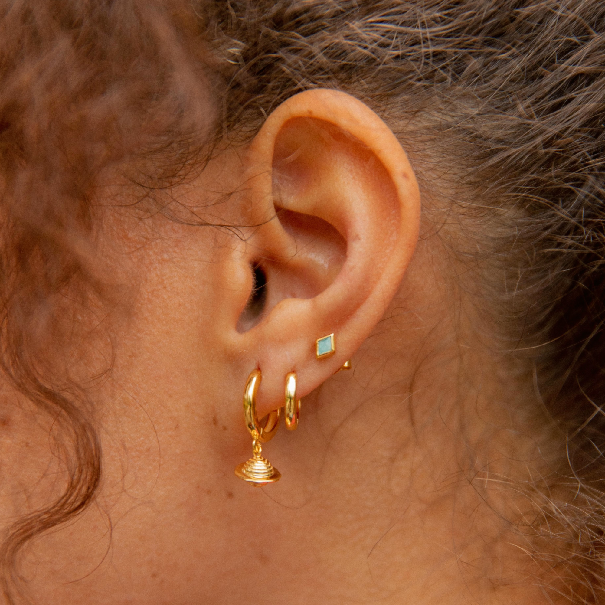 Aran Jewels | Earrings | MINI PLANET gold hoops earrings